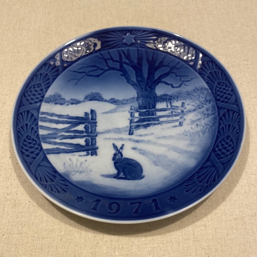 1971 Royal Copenhagen Christmas plate